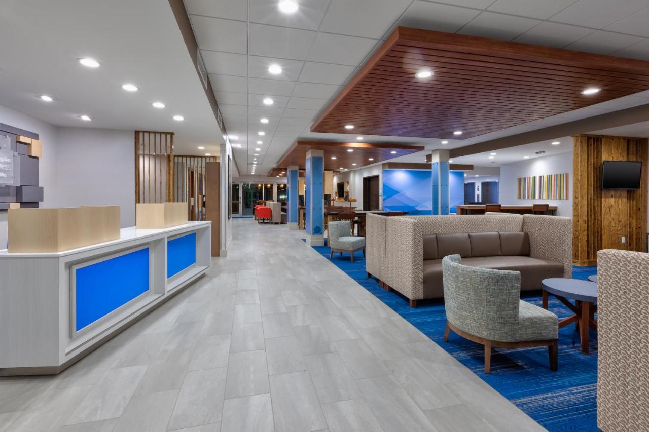 Holiday Inn Express & Suites Wooster By Ihg Eksteriør bilde